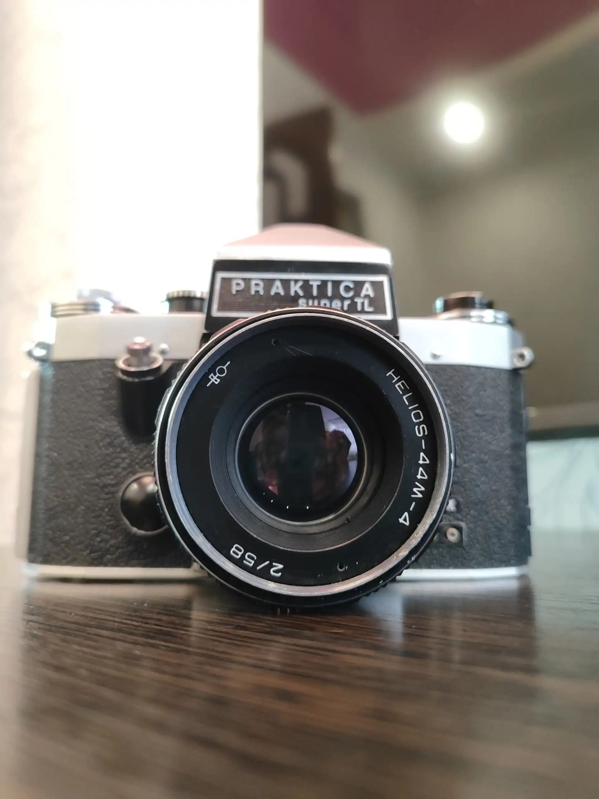 Пленочный зеркальный фотоаппарат Praktica Super TL с объективом Helios 44M-4 и пленкой Fuji - Фототехника (Электроника) в Волгоград