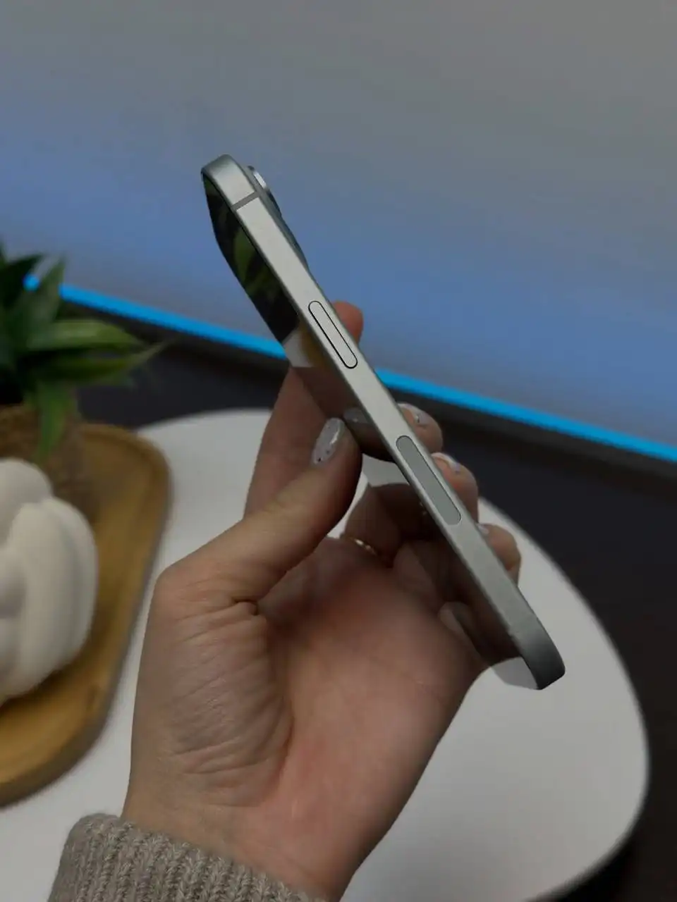 iPhone 15 Blue 128Gb с гарантией и доставкой - Смартфоны (Электроника) в Волгоград