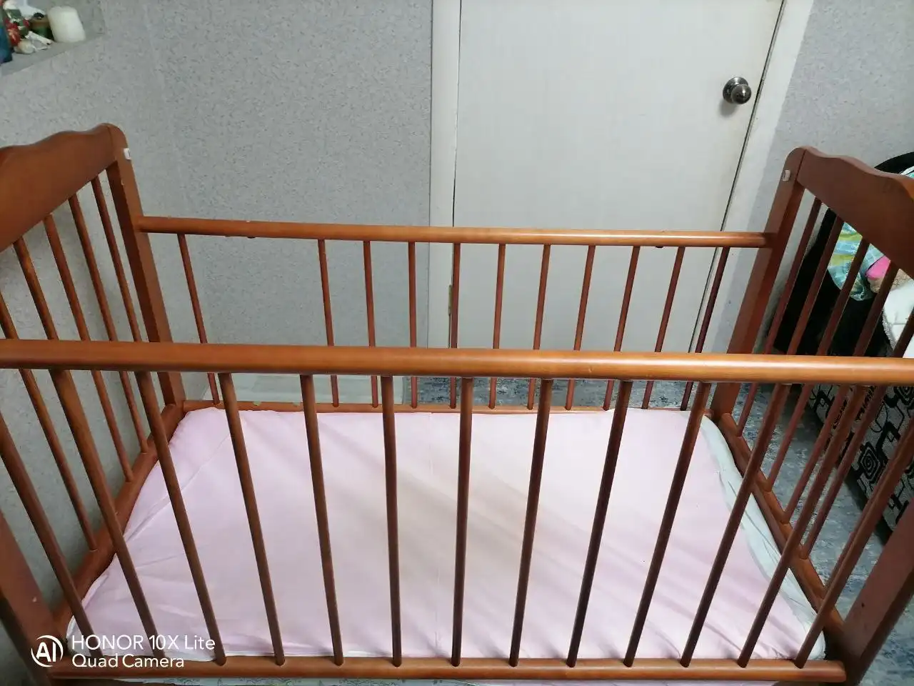 Продам детскую кроватку с матрасом - Детская мебель (Товары для детей) в Новоаннинский