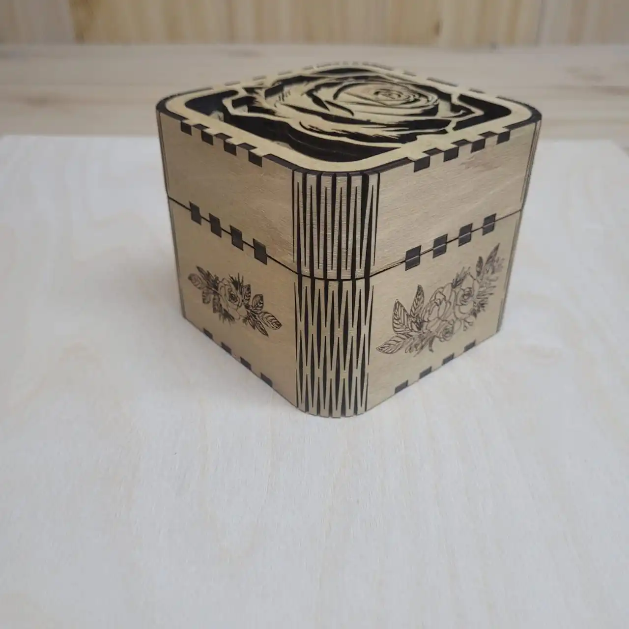 Выжженные картины и портреты по фото ручной работы - Художественные работы (Услуги) в Новоаннинский