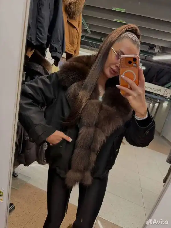 Продажа мужских парок разных размеров и цветов - Верхняя одежда (Одежда) в Волгоград