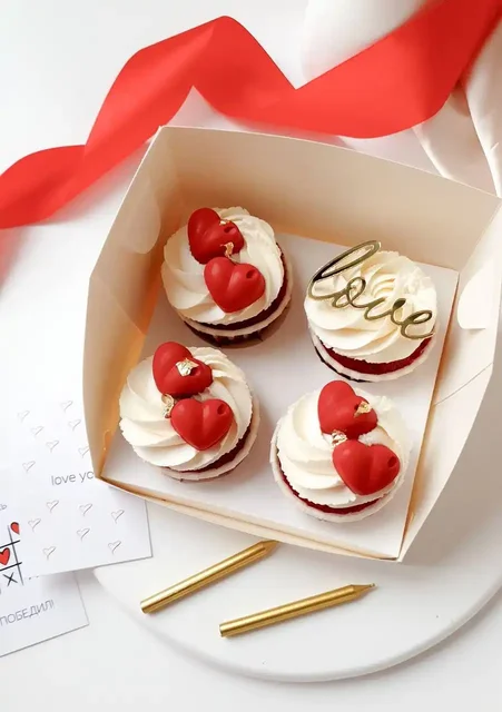 Бенто тортики и капкейки на 14 февраля - Гироскутеры в Волгоград