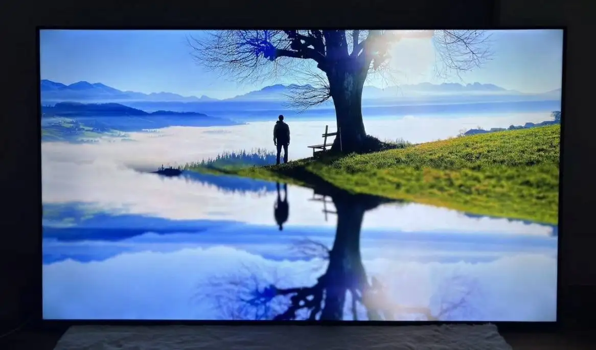 Продам телевизор Haier 65" UHD Smart TV - Телевизоры (Электроника) в Волгоград