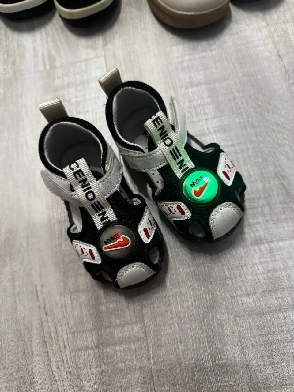 Детская обувь на все сезоны - Обувь (Товары для детей) в Волгоград