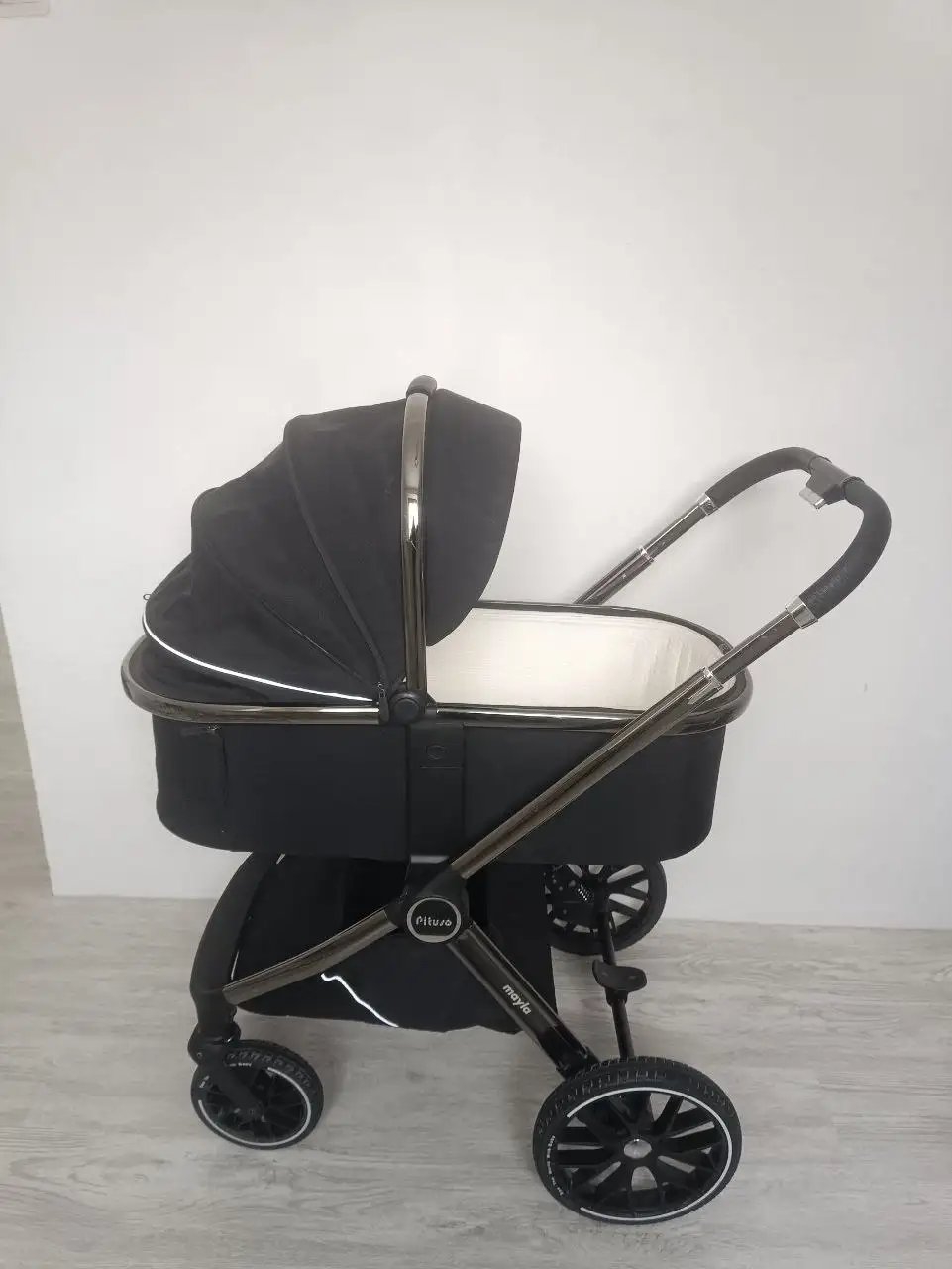 Продажа б/у коляски 2 в 1 Pituso Mayla Plus с комплектом - Коляски (Товары для детей) в Волгоград