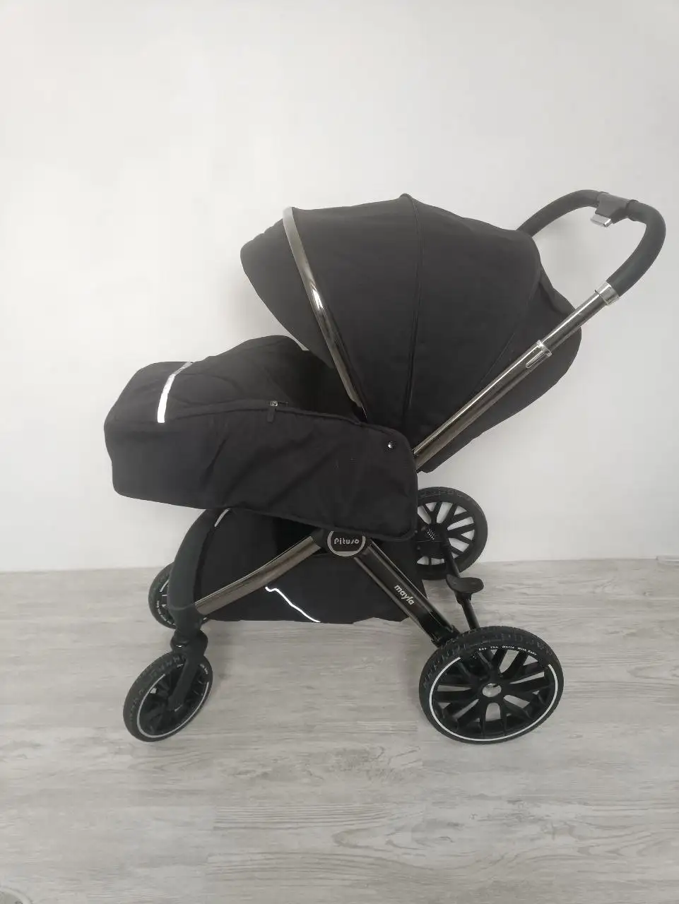 Продажа б/у коляски 2 в 1 Pituso Mayla Plus с комплектом - Коляски (Товары для детей) в Волгоград
