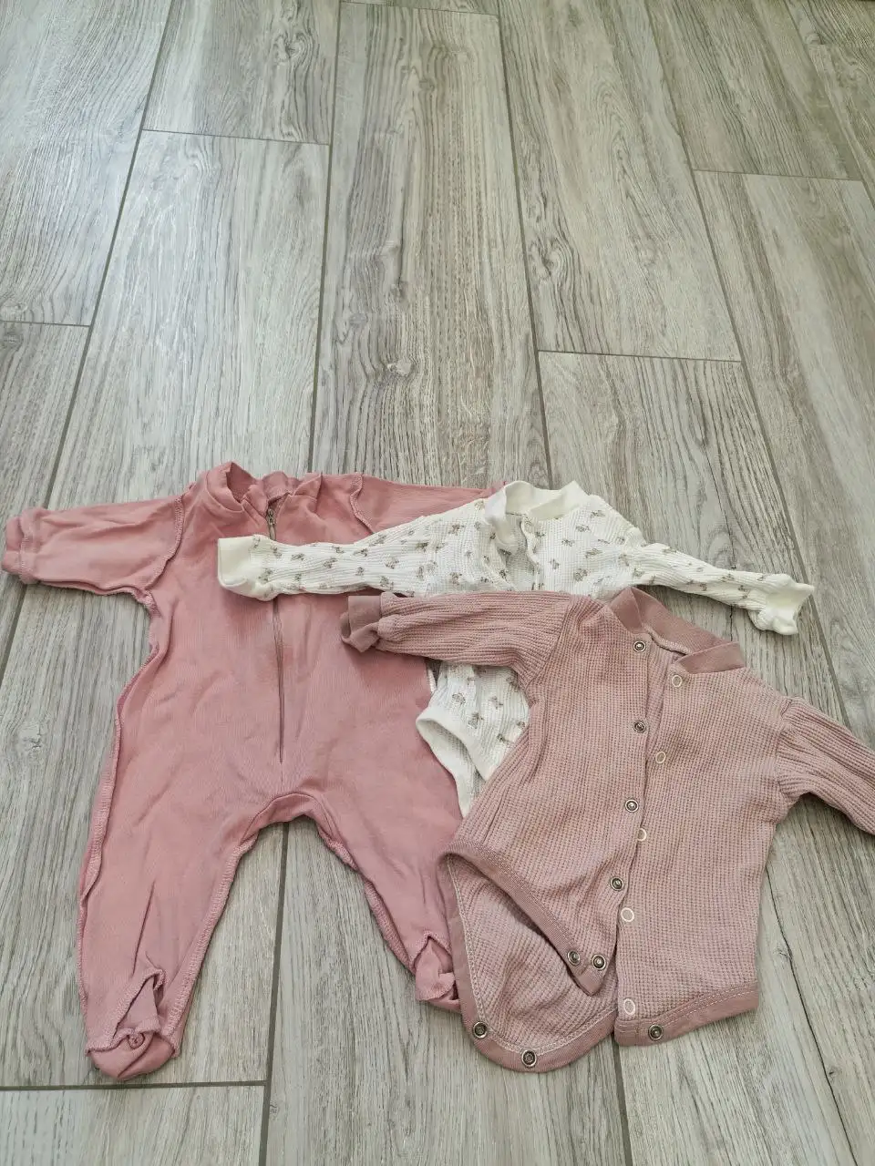 Отдам за шоколадку Милка - Барахолка в Волгоград