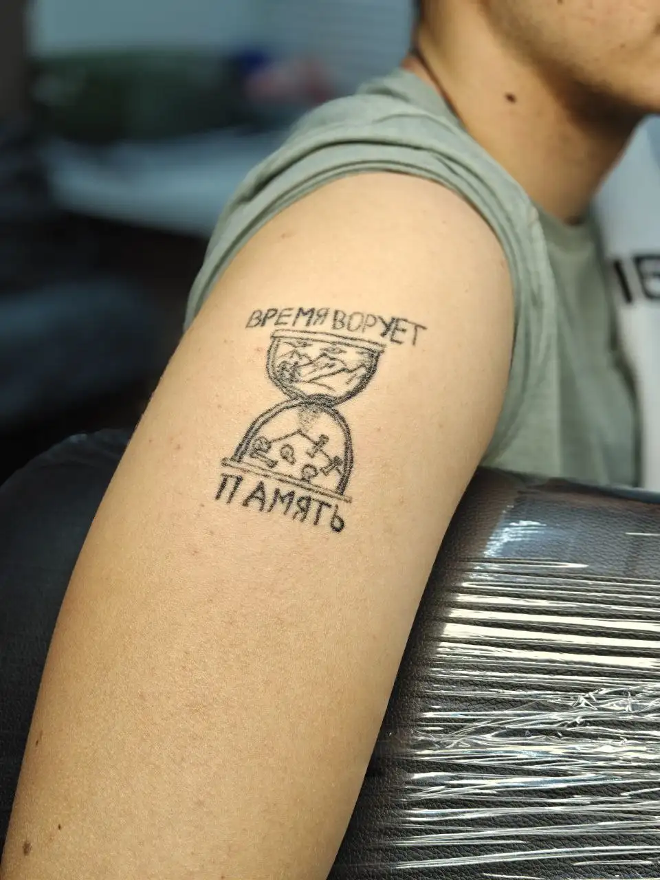 Свободные места на услуги перманентного макияжа и наращивания ресниц - Красота (Услуги) в Волгоград