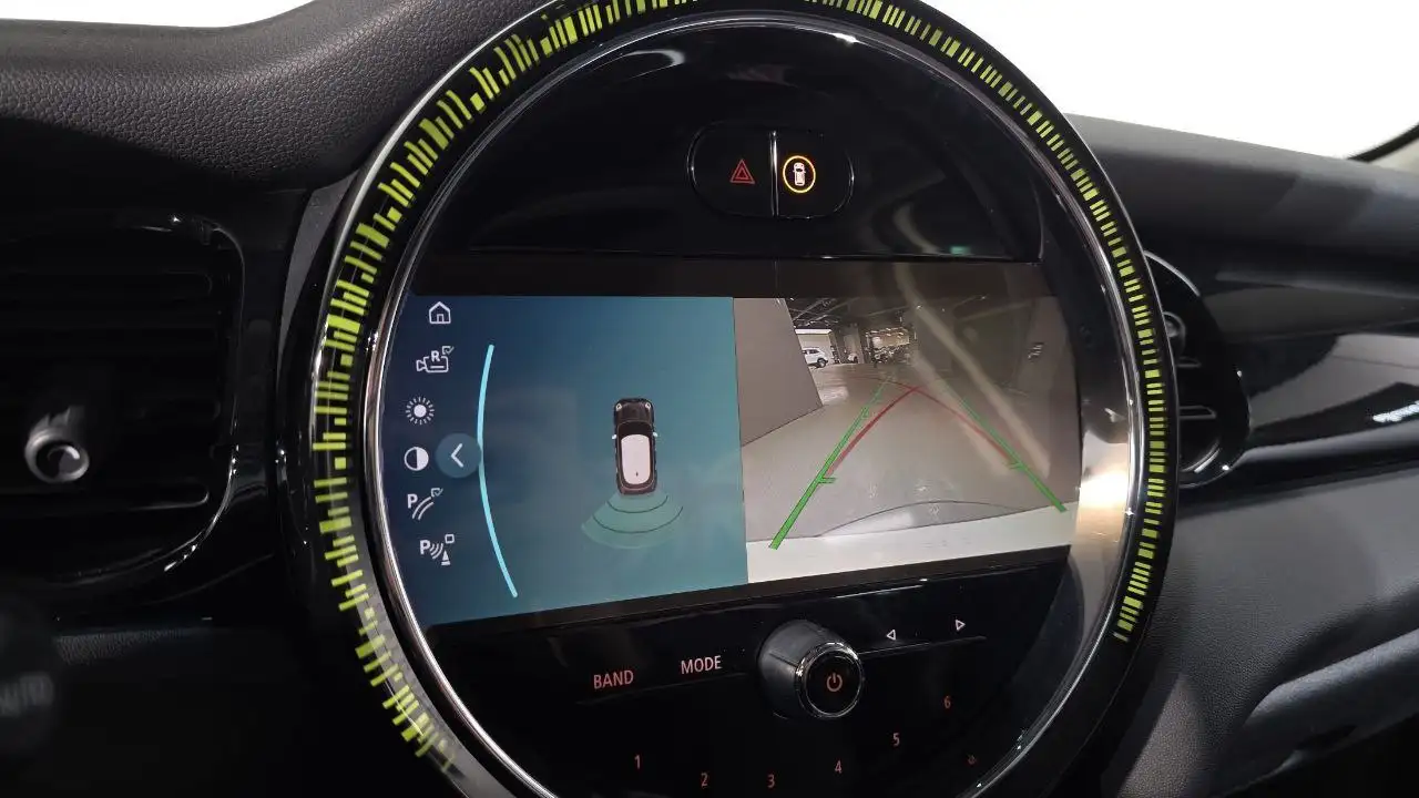 Mini Cooper 5-Door Classic Plus 2022 г.в. - Иномарки (Авто) в Волгоград