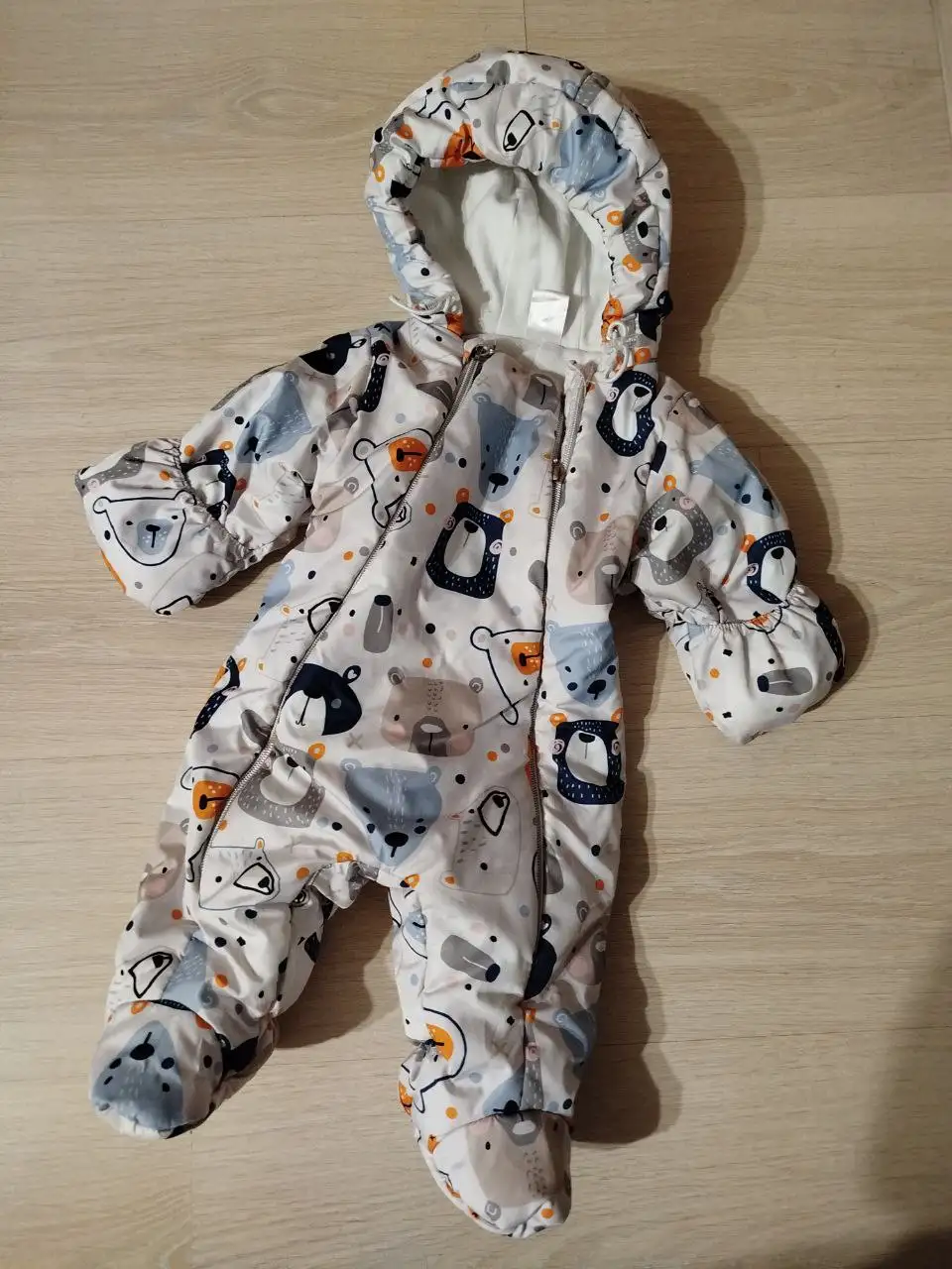 Теплый комбинезон и комбинезон с ушками - Детская одежда (Одежда) в Волгоград