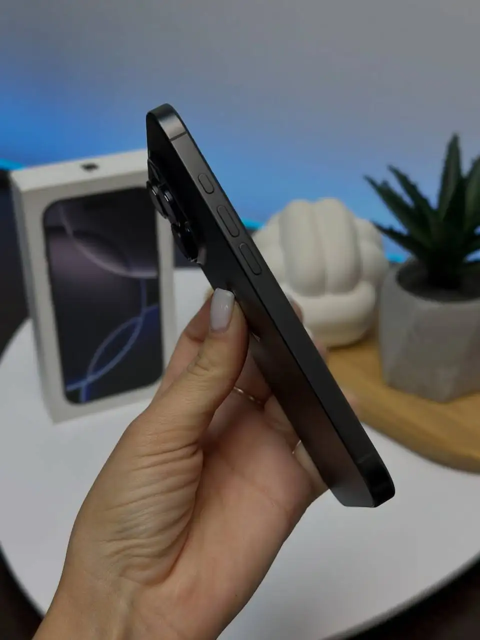 iPhone 16 Pro Max Black Titanium 1Tb - Смартфоны (Электроника) в Волгоград