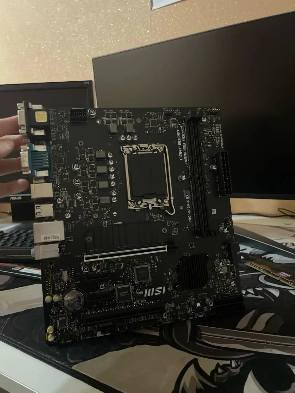 Продажа материнской платы MSI Pro H610M-C EX - Компьютерные комплектующие (Электроника) в Волгоград