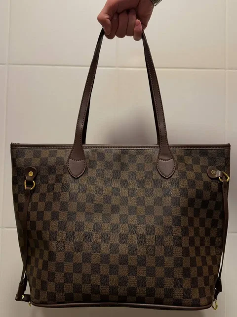 Сумки Louis Vuitton и Coach новые с документами - Барахолка в Волгоград