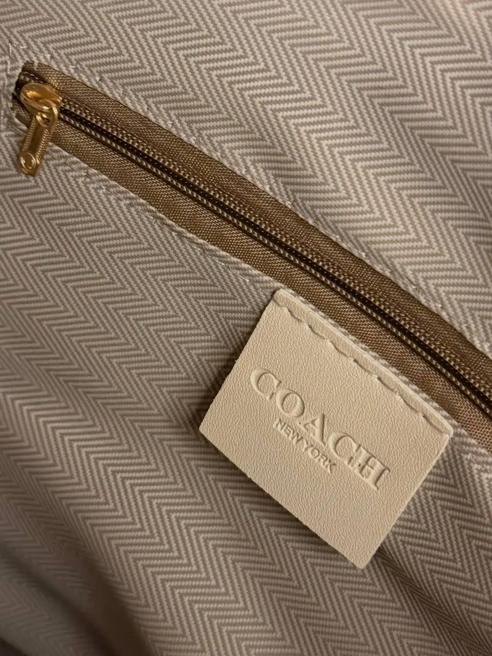 Сумки Louis Vuitton и Coach новые с документами - Сумки (Барахолка) в Волгоград