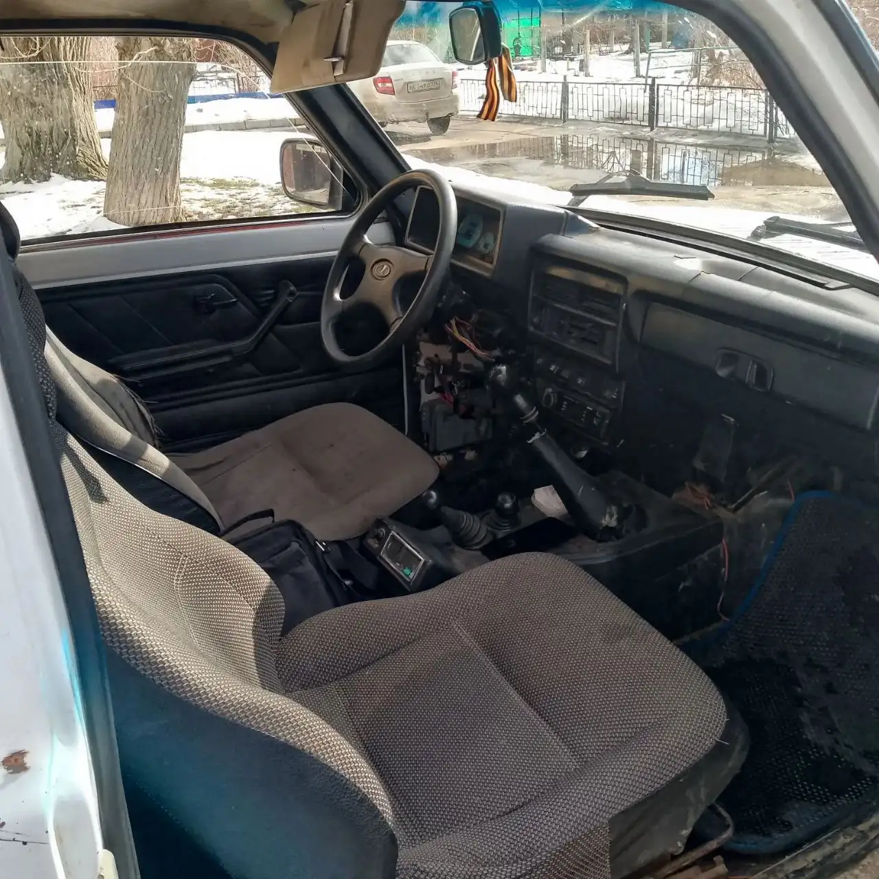 Продажа автомобиля Нива 2003 года - Авто в Волгоград