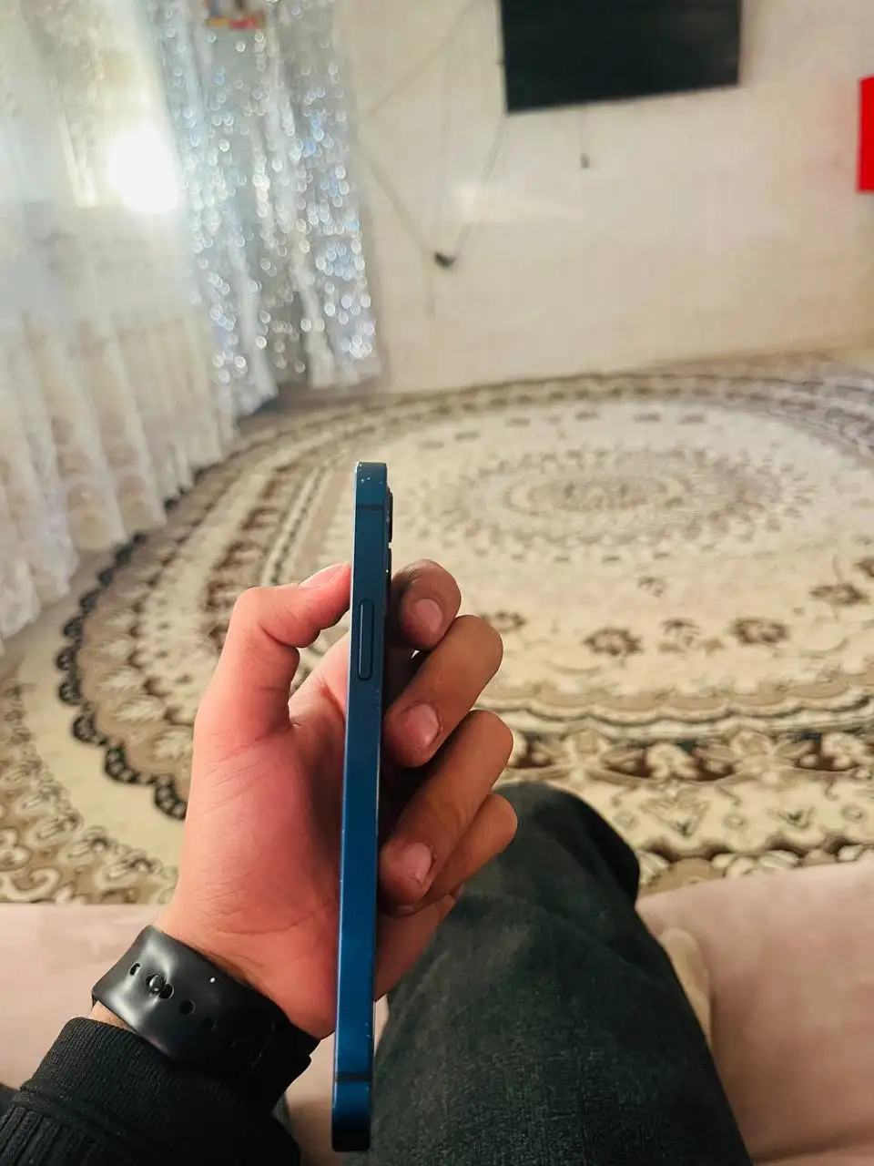 Обмен iPhone 12 64гб с дефектами - Смартфоны (Электроника) в Волжский