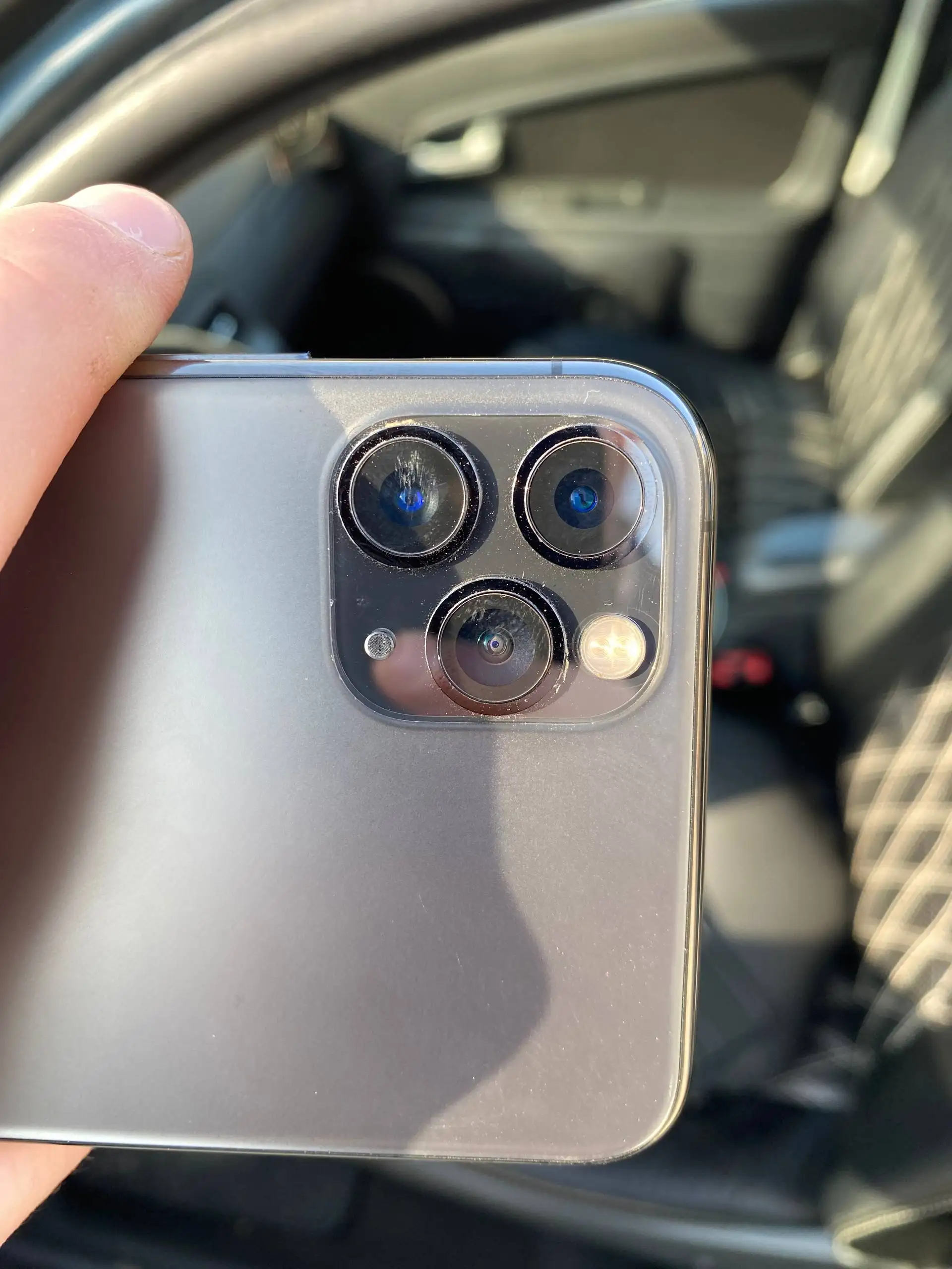 Продажа iPhone 11 Pro Max 4/256 ГБ серого цвета - Смартфоны (Электроника) в Волгоград