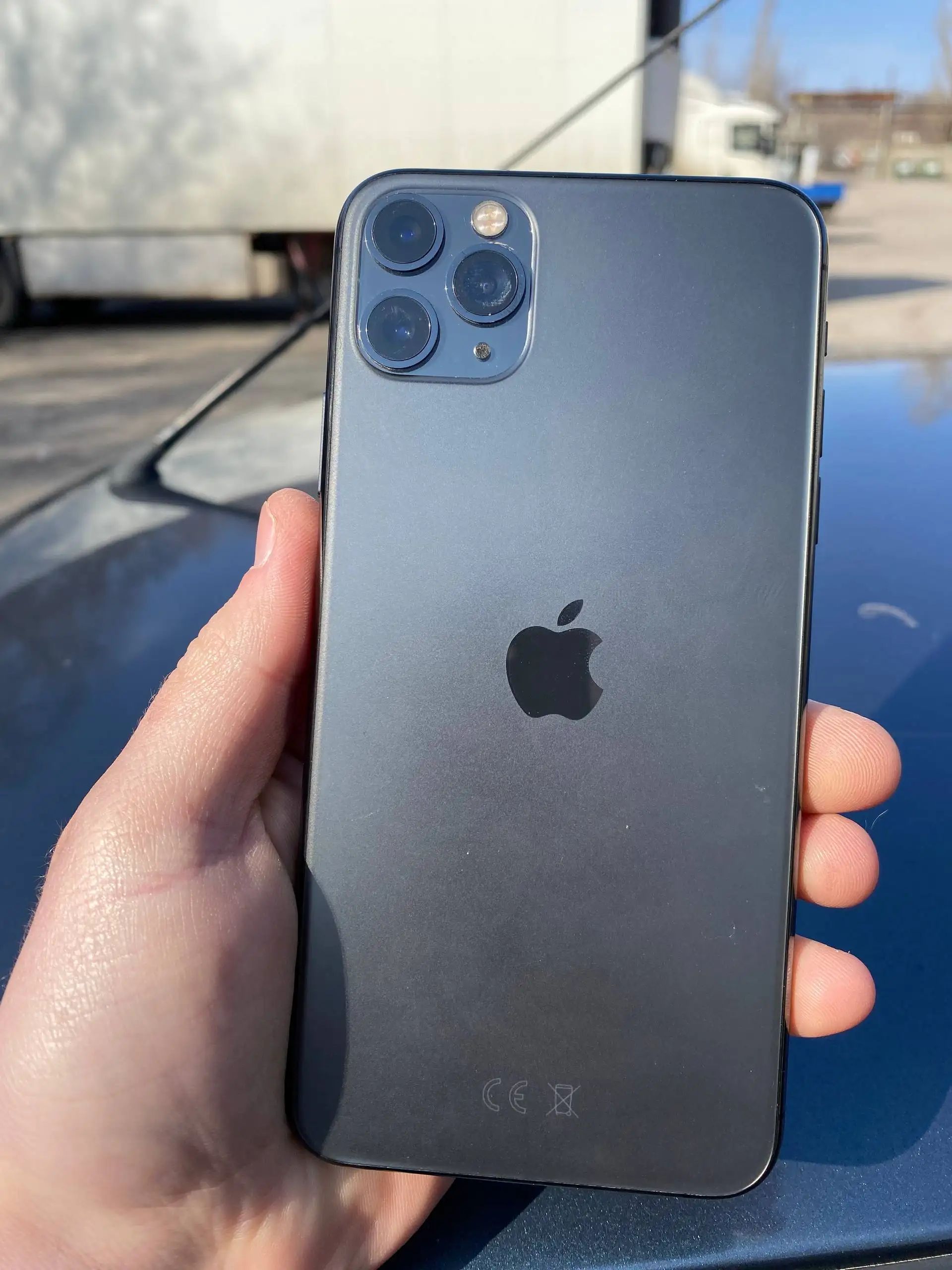 Продажа iPhone 11 Pro Max 4/256 ГБ серого цвета - Смартфоны (Электроника) в Волгоград