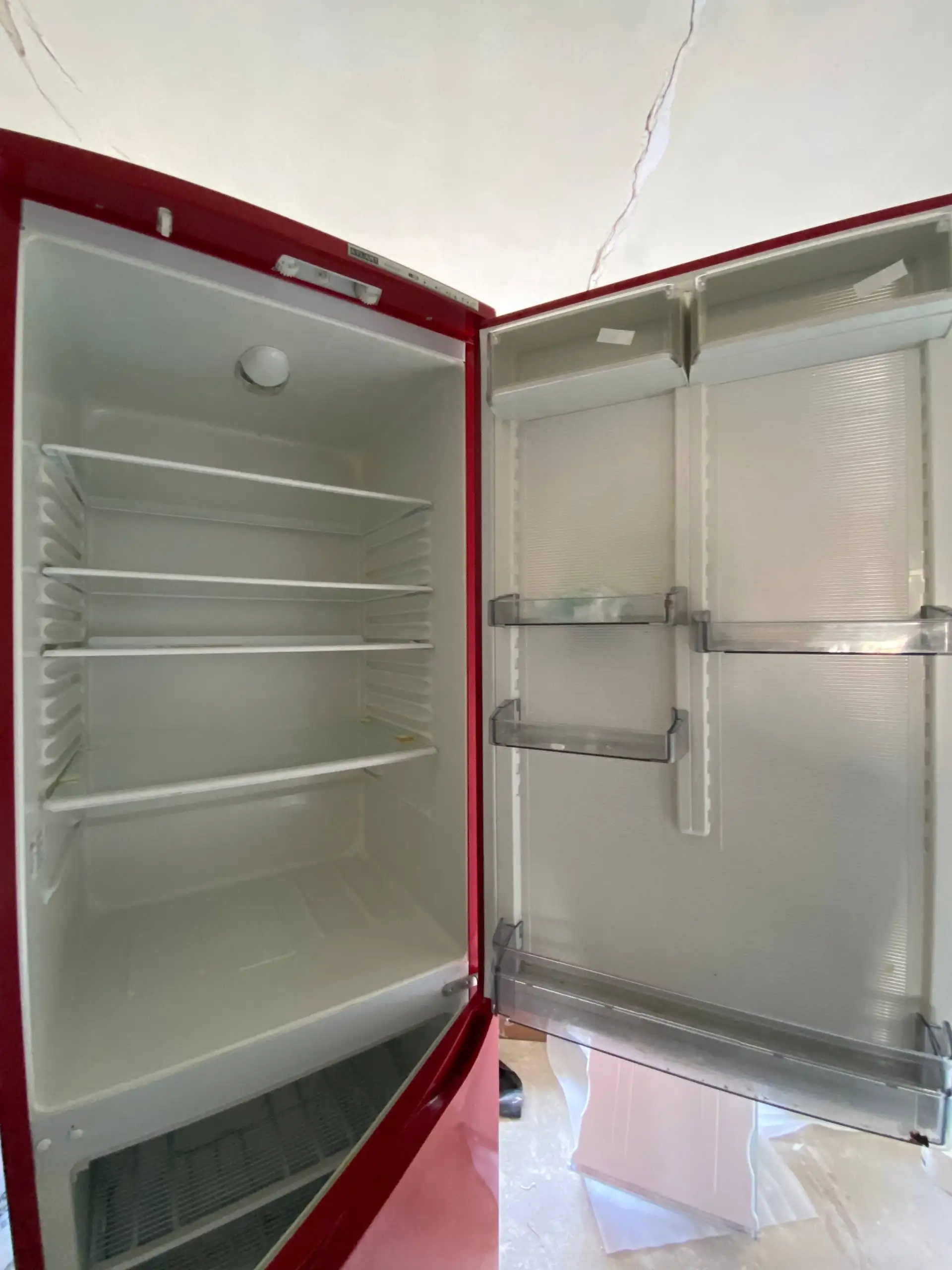 Холодильник Atlant ХМ-6025-031 красный двухкамерный - Бытовая техника (Для дома и дачи) в Волгоград