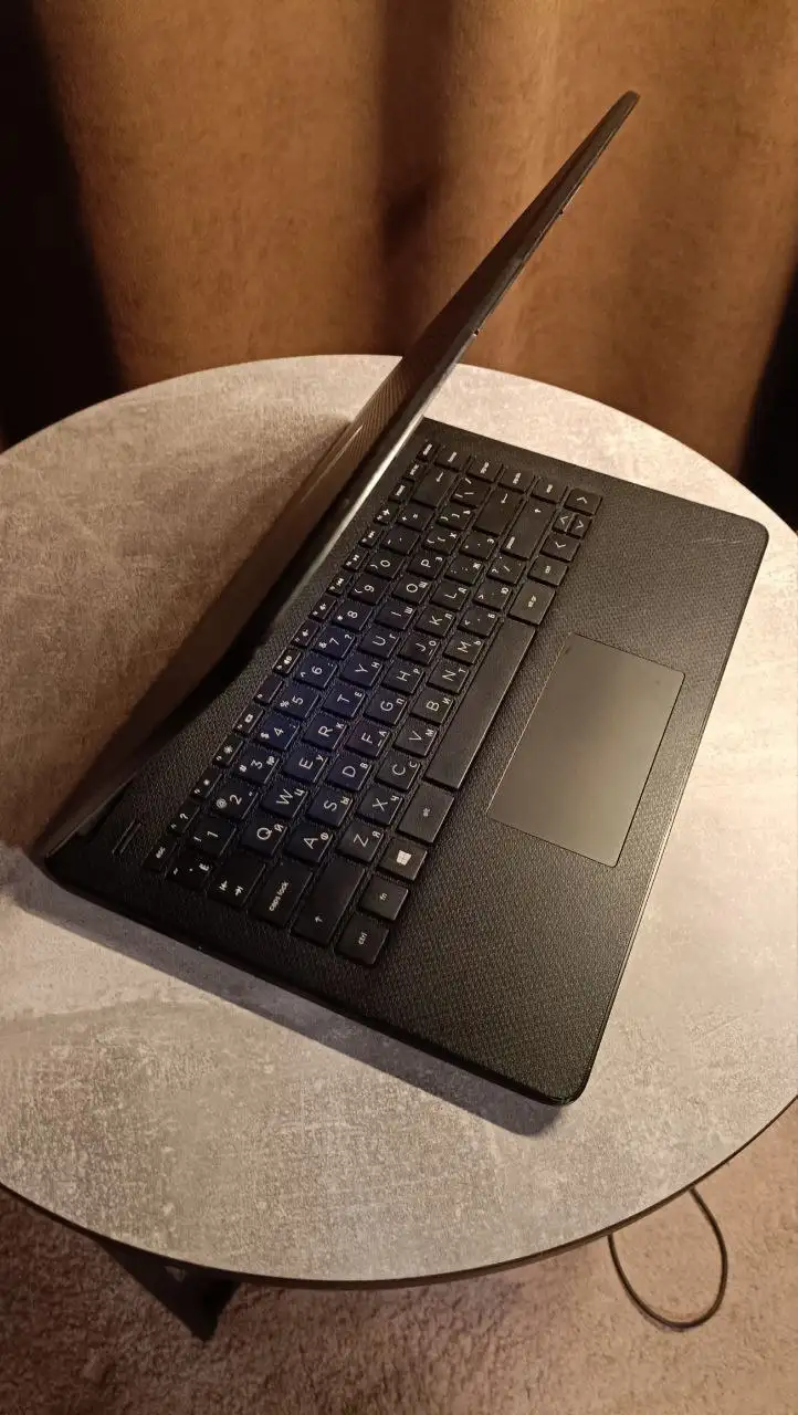 Ноутбук HP 14s-fq0063ur в отличном состоянии - Ноутбуки (Электроника) в Волгоград