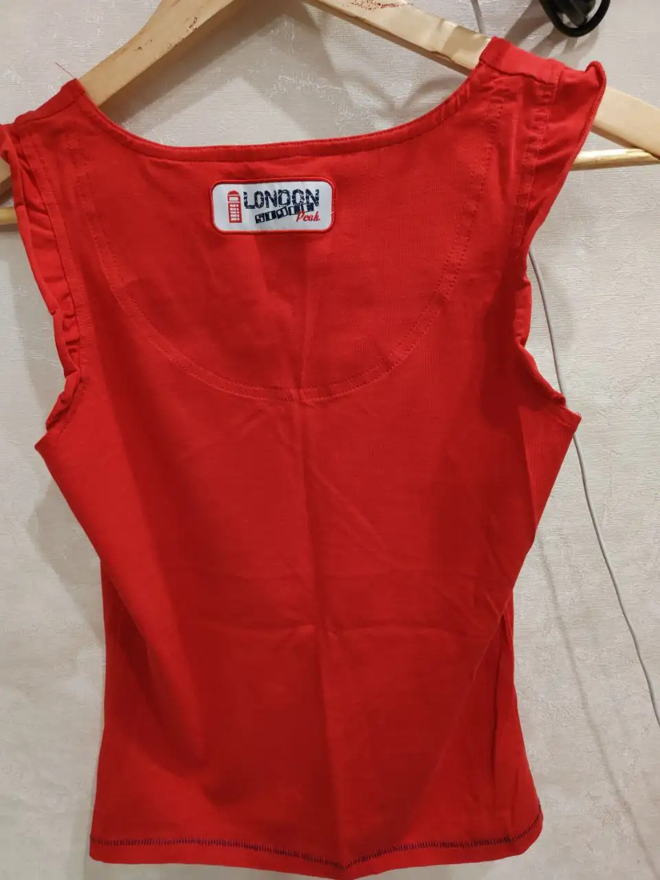 Куплю/Продам одежду размер 46-48 - Одежда в Волгоград