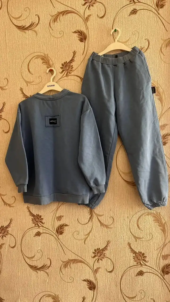 Спортивный костюм LAFAMILY для детей размер 140 - Детская одежда (Одежда) в Волгоград