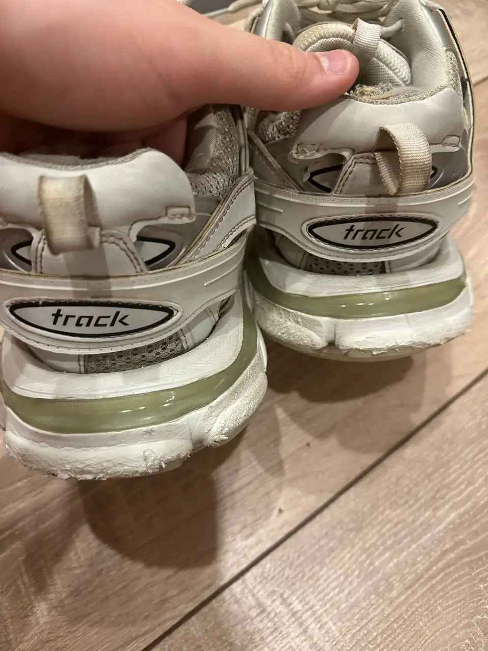 Кроссовки Balenciaga track 1 White б/у - Обувь (Одежда) в Волгоград