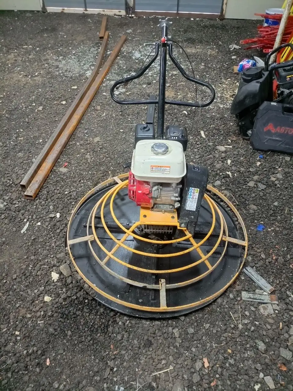 Заглаживающая машина для бетона - Строительное оборудование (Готовый бизнес и оборудование) в Волгоград