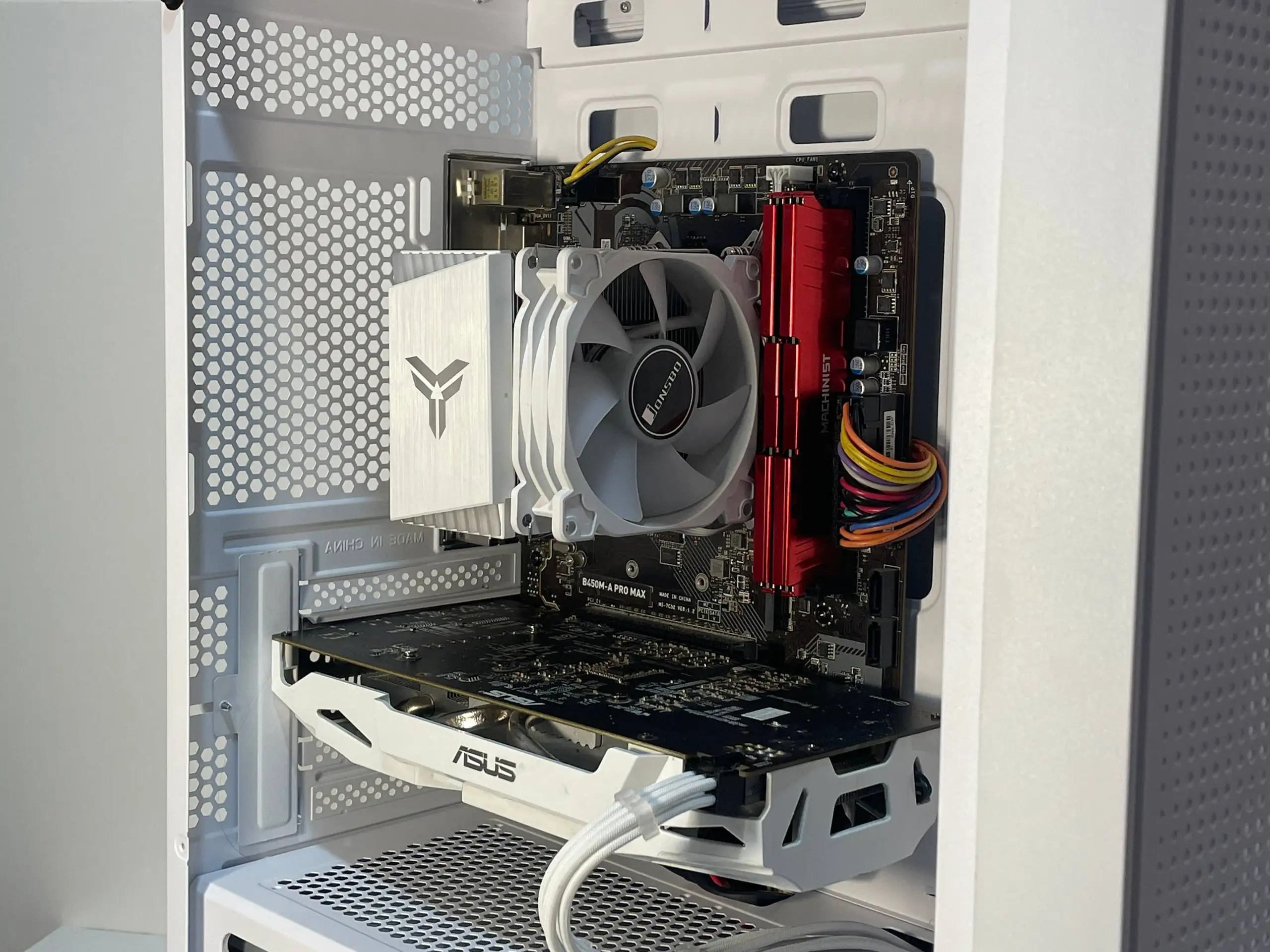 Продажа игрового ПК Ryzen 5 2600 с GTX 1060 - Компьютерная техника (Электроника) в Волгоград