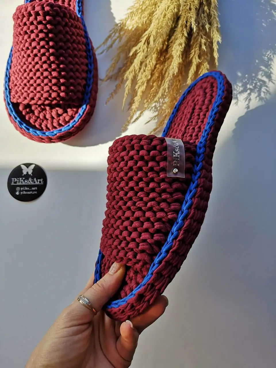 Необычное сочетание цветов в солнечных лучах - Барахолка в Волгоград