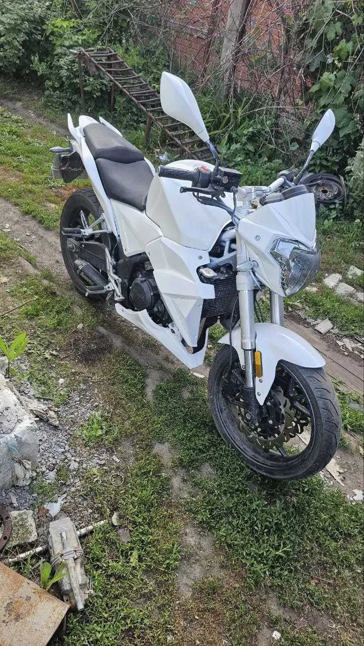 Продам или обменяю автомобиль 6-ступенчатый на водянке - Авто в Волгоград