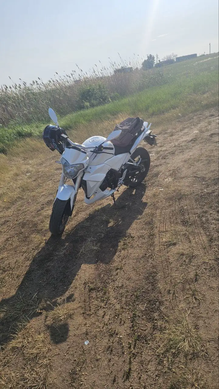 Продам или обменяю автомобиль 6-ступенчатый на водянке - Авто в Волгоград