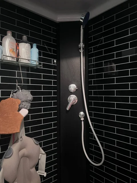 Продажа душевой кабины в Кировском районе - Для дома и дачи в Волгоград