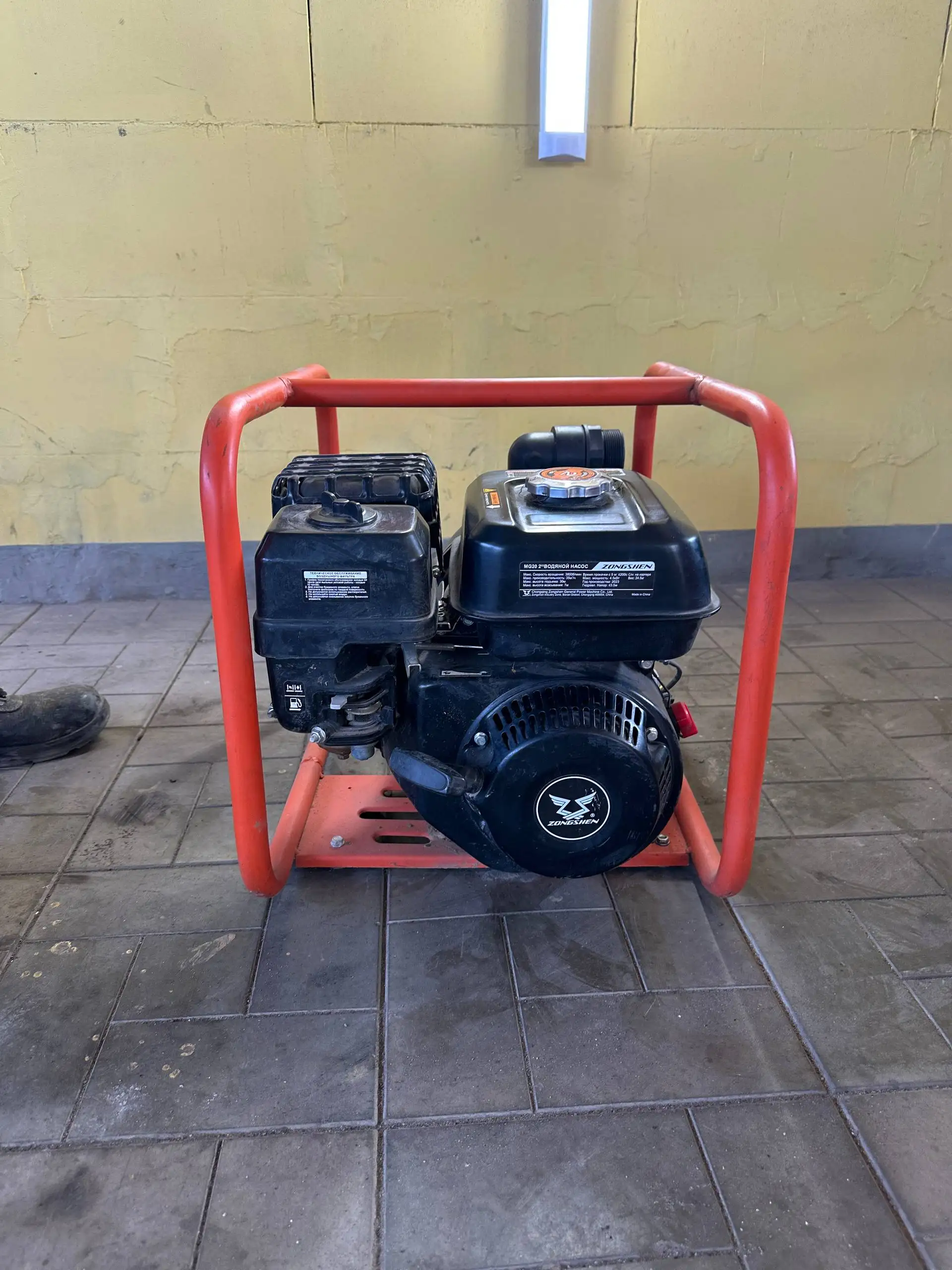 Продам б/у мотопомпу Zongshen - Оборудование в Волгоград