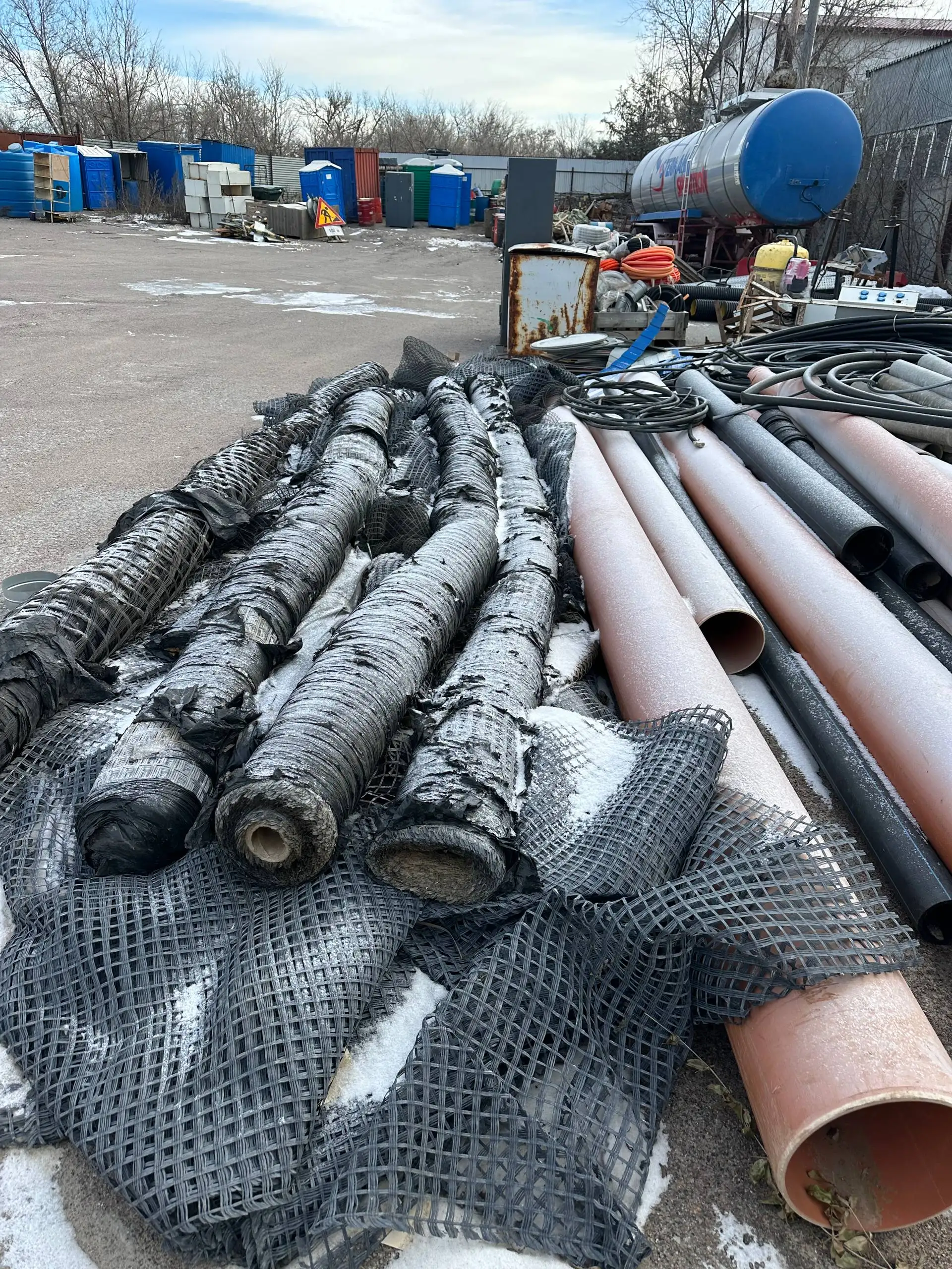 Продажа б/у стройматериалов и оборудования - Стройматериалы (Барахолка) в Волгоград