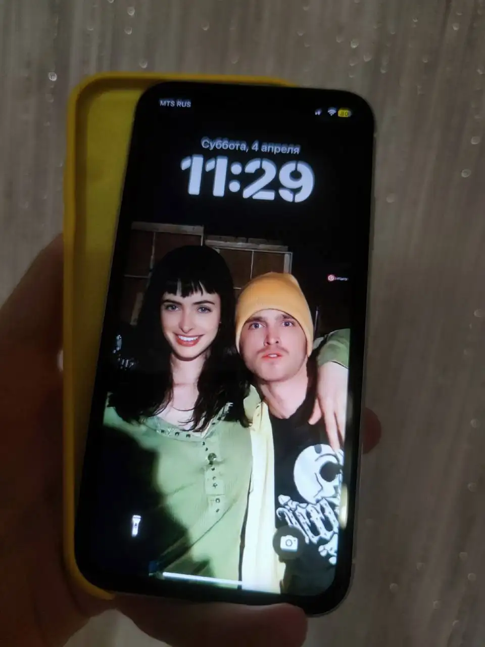 iPhone XR 64 ГБ с замененным аккумулятором - Смартфоны и телефоны (Электроника) в Волгоград