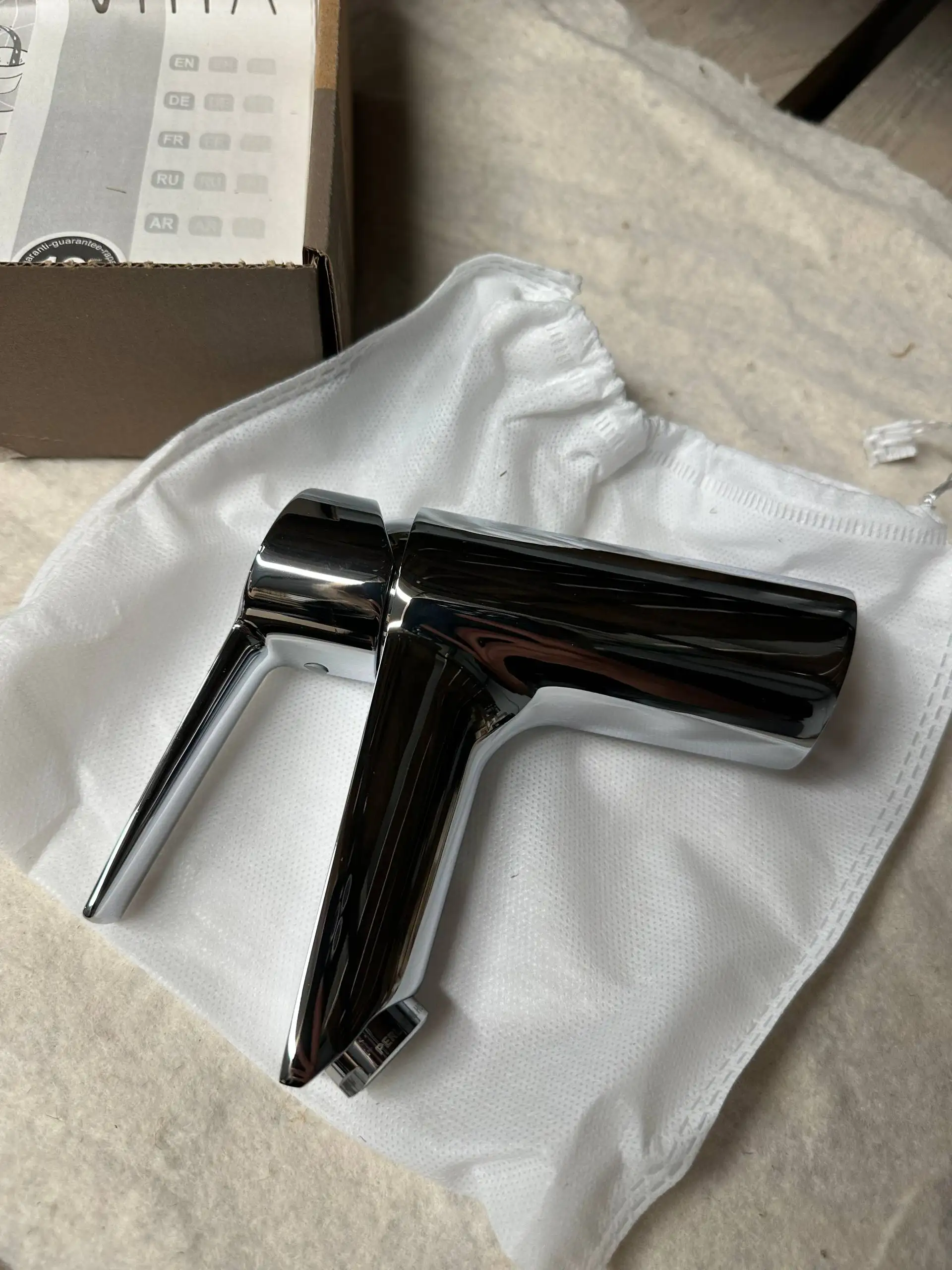 Смеситель Витра (Vitra) - Сантехника (Для дома и дачи) в Волгоград