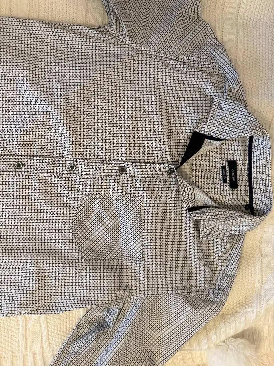 Мужские рубашки - Мужская одежда (Одежда) в Волгоград