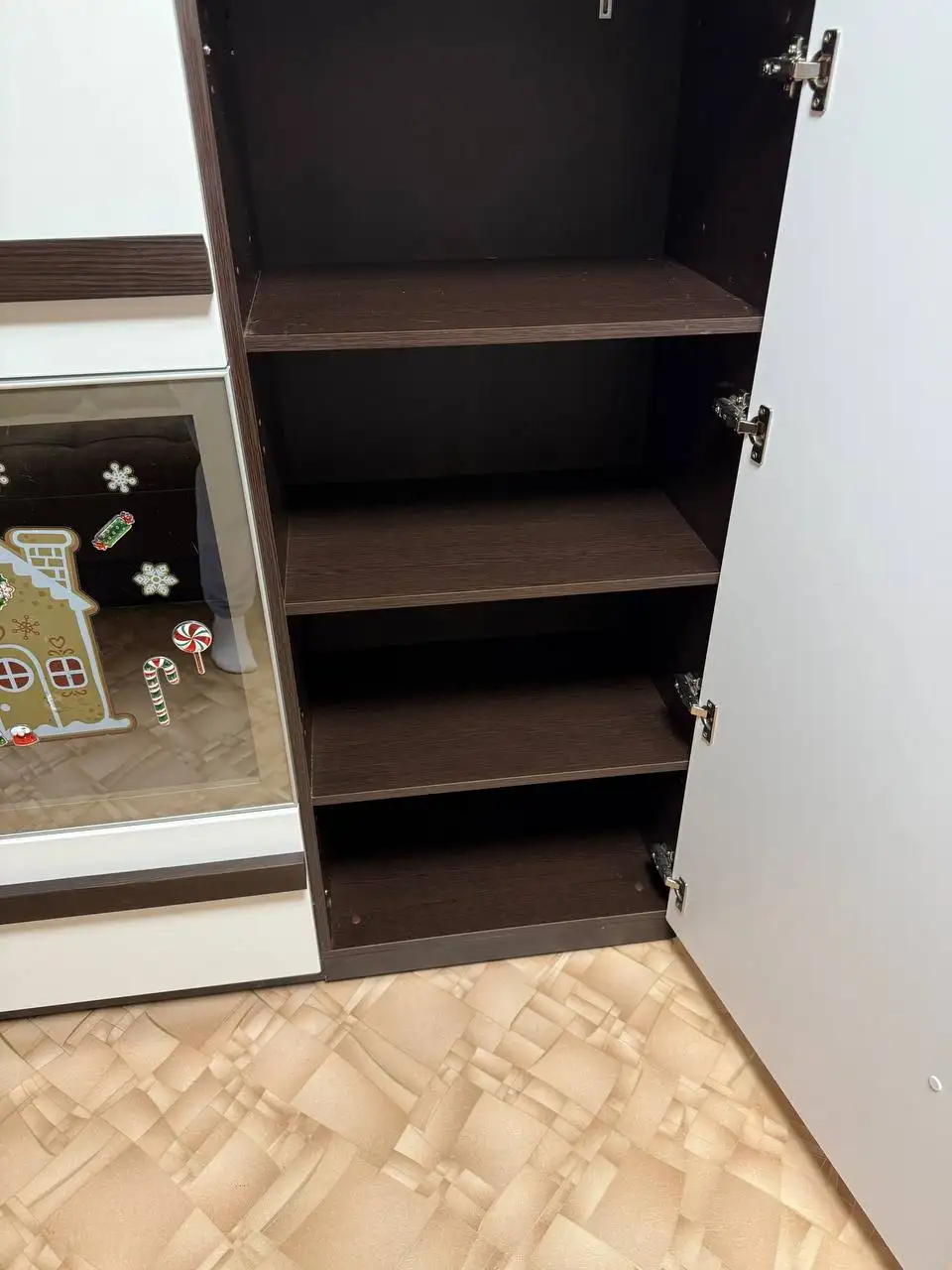 Продам качественную стенку для хранения - Мебель (Для дома и дачи) в Волгоград