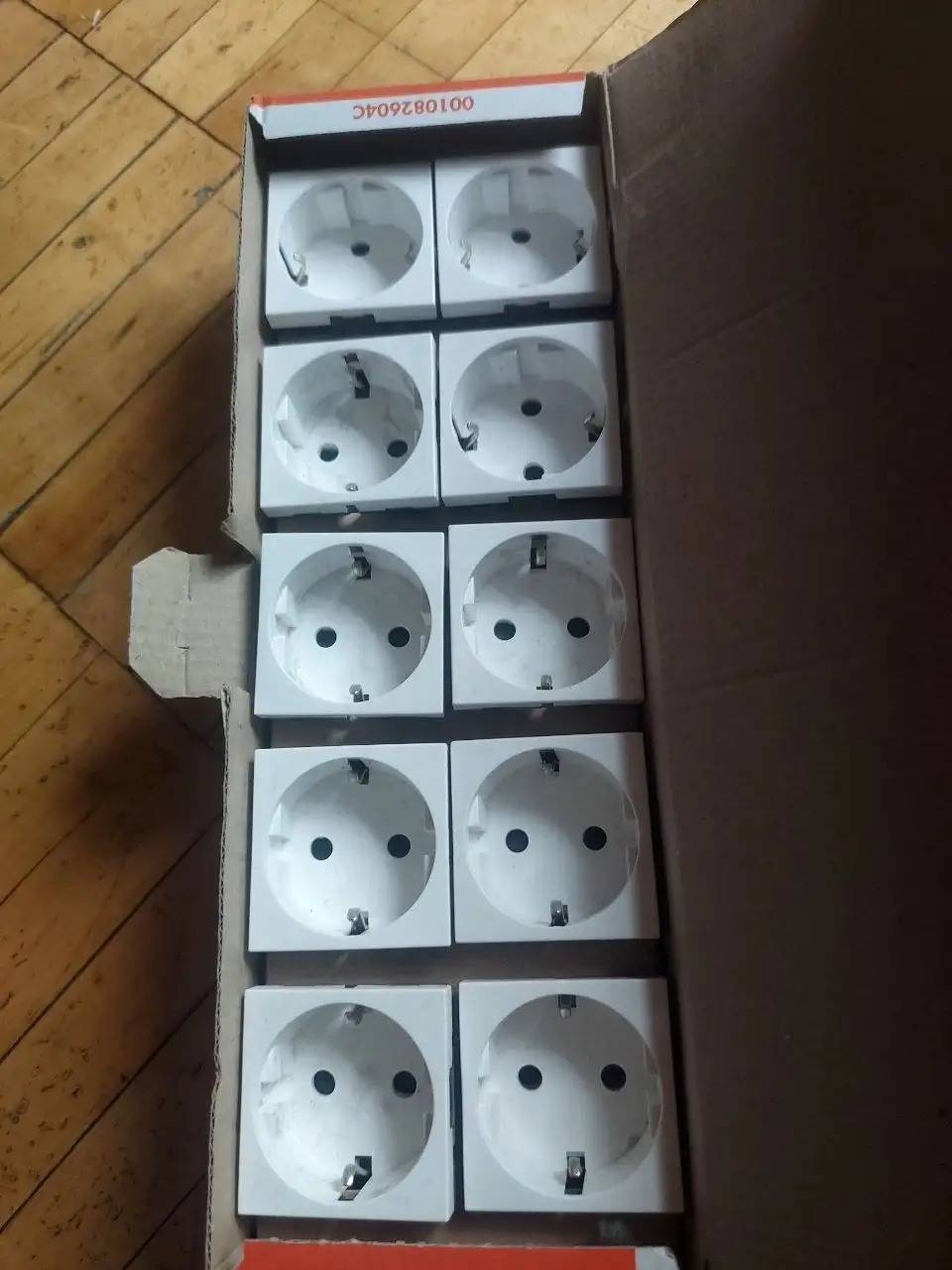 Продам блок питания HTS-250M с розетками - Компьютерная техника (Электроника) в Волгоград