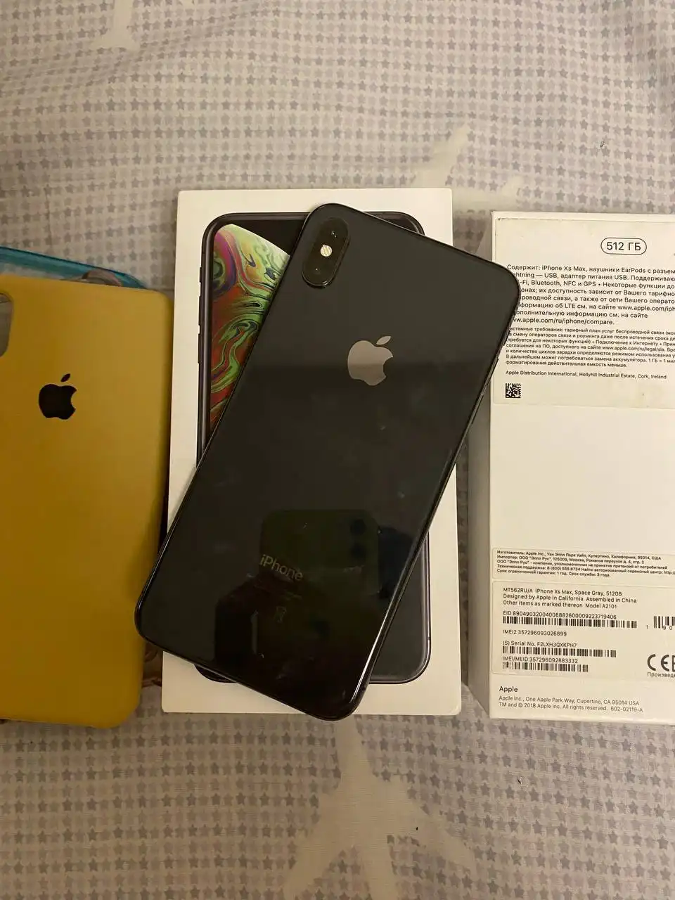 Продам айфон xs max на 512 gb