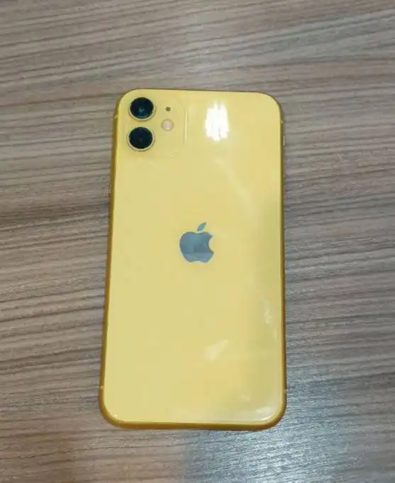 iPhone 11 128 GB в идеальном состоянии
