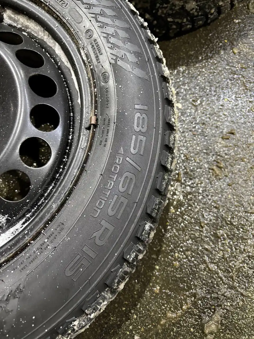 Шины HAKAPELIITTA 9 R15 185/65 зимние