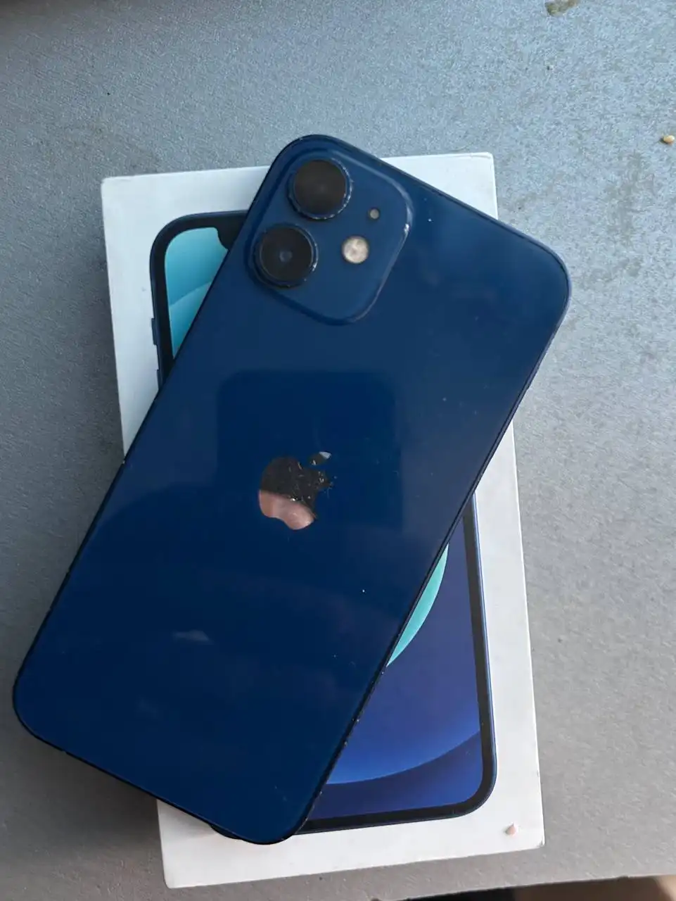 Продам iPhone 12 Mini 64 GB