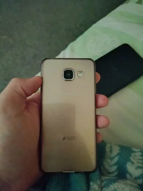 Обмен телефонов Huawei U6S и Samsung A3 2016 - Электроника в Челябинск