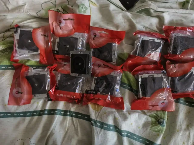 Продажа электротоваров и фурнитуры - Водонагреватели в Челябинск