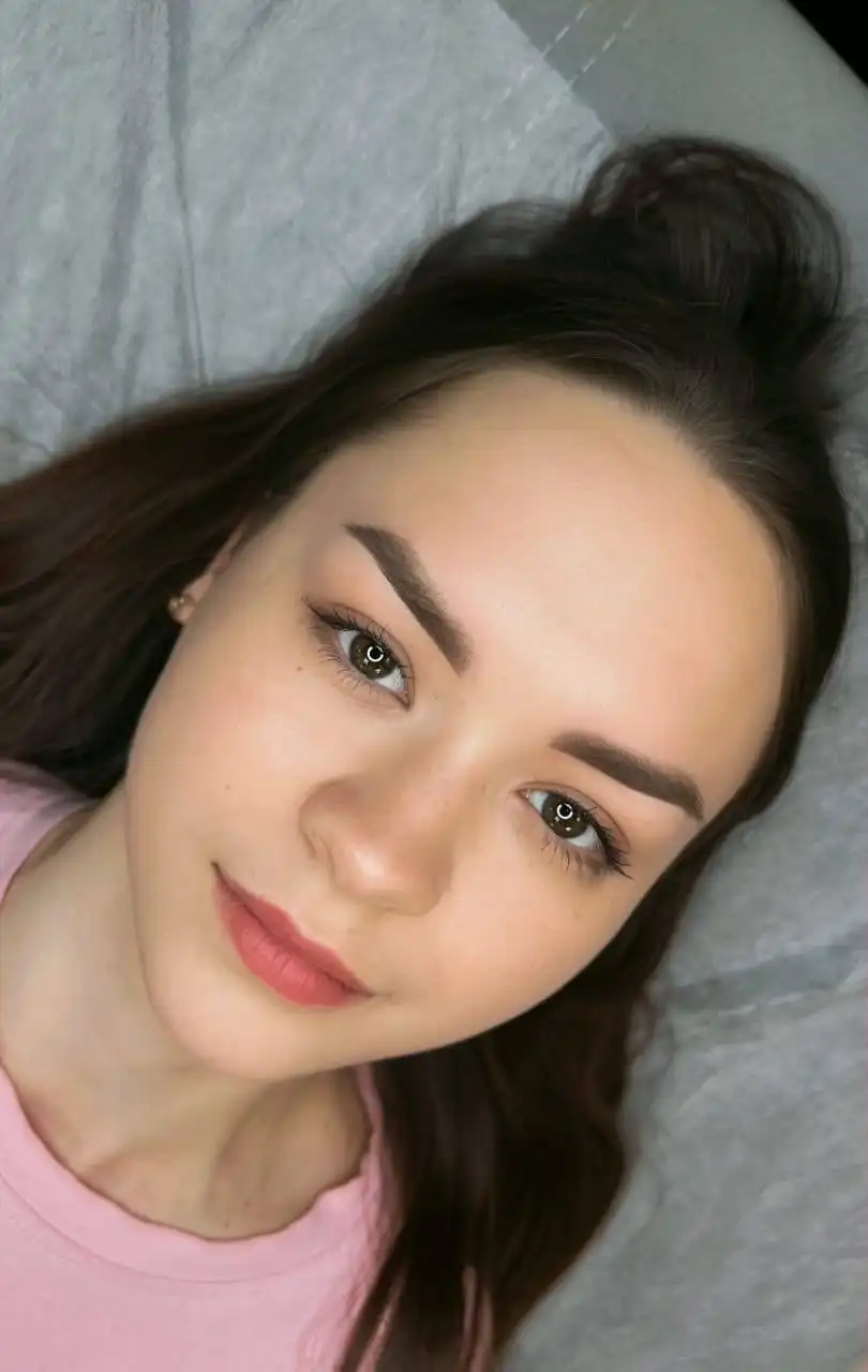 Требуются модели на перманент бровей