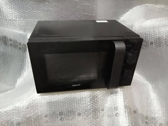 Продам СВЧ-печь (микроволновка) - Для дома и дачи в Оренбург