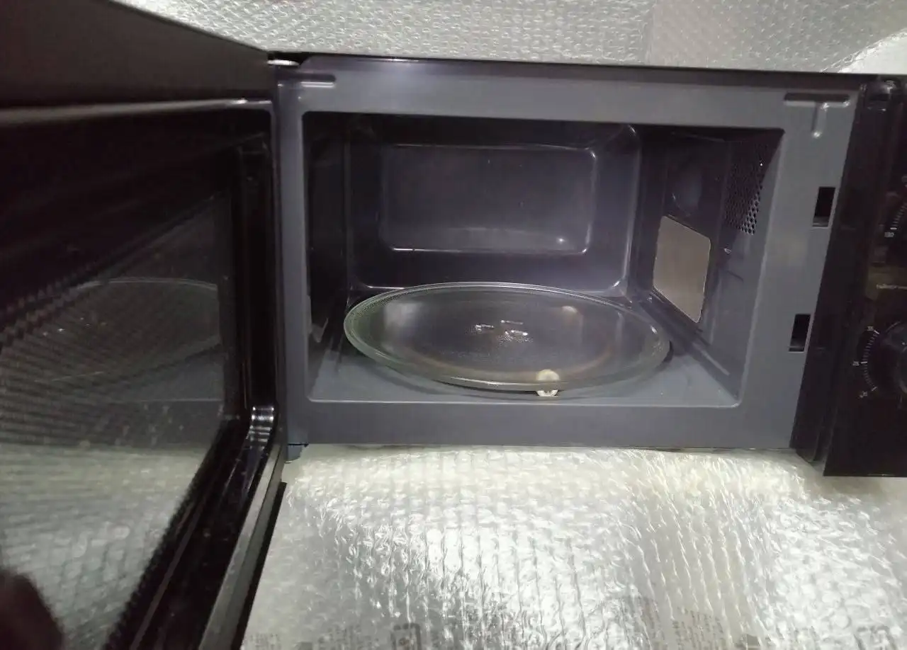Продам СВЧ-печь (микроволновка)