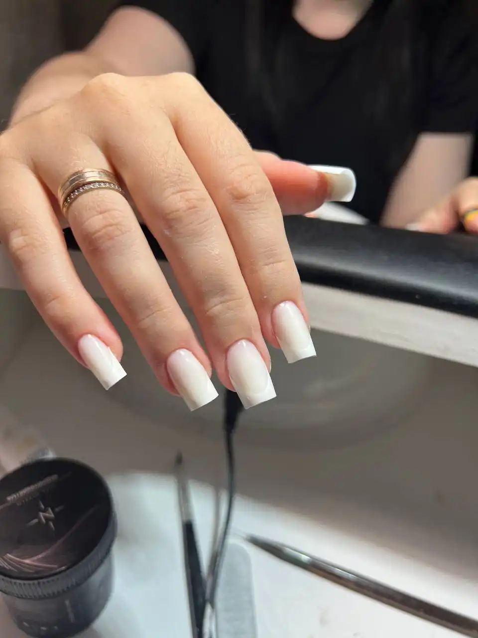 Маникюр от сертифицированного мастера Арины